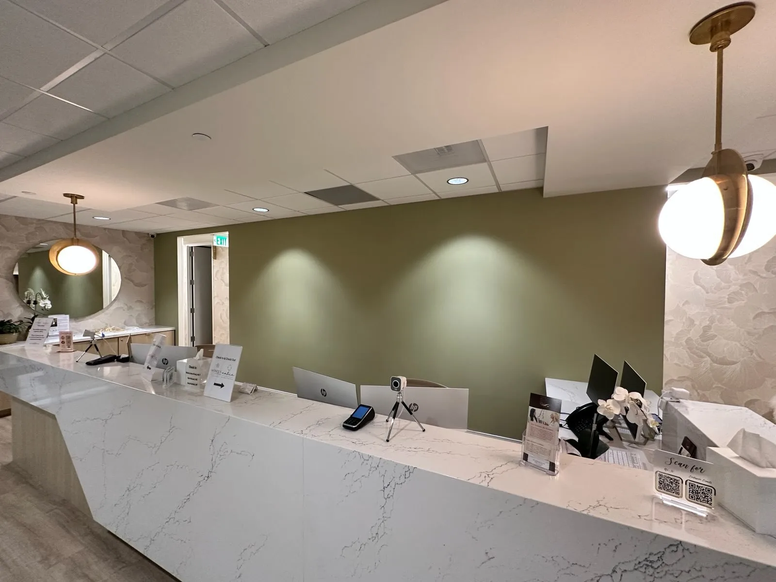 Wallpaper installation in Gresham OR